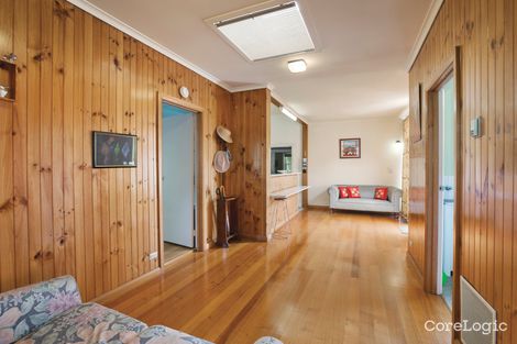 Property photo of 18 Halley Avenue Camberwell VIC 3124