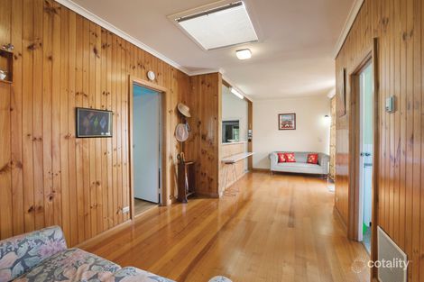 Property photo of 18 Halley Avenue Camberwell VIC 3124
