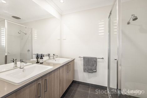Property photo of 8 Cilroy Crescent Cranbourne South VIC 3977