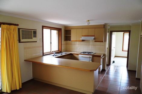 Property photo of 22 Hyde Court Altona Meadows VIC 3028