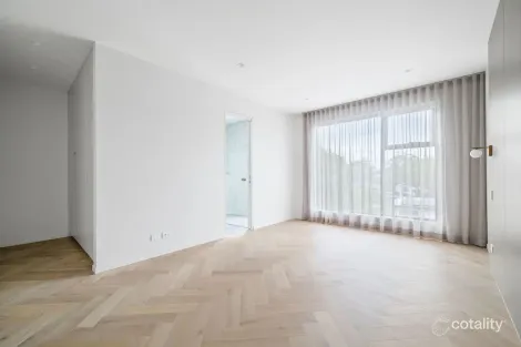 Property photo of 1 Tutt Crescent Chiswick NSW 2046