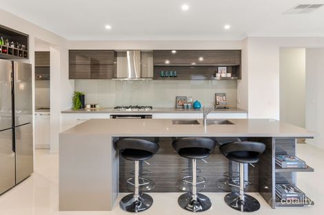 Property photo of 26 Avonbury Circuit Cranbourne West VIC 3977