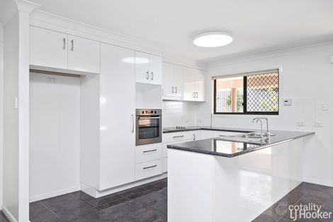 Property photo of 10 Jardine Court Gracemere QLD 4702