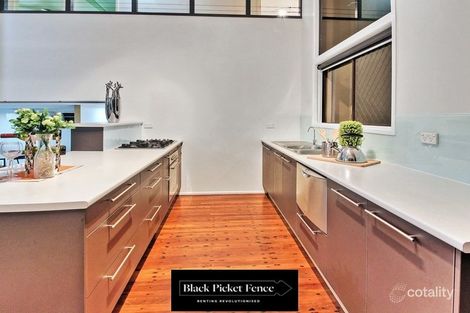 Property photo of 30 Turnmill Street Macgregor QLD 4109