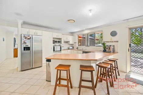 Property photo of 148 Parish Drive Thornton NSW 2322