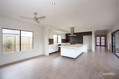 28/2-34 Johanna Rd, Trinity Park, QLD 4879