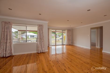 Property photo of 9 Holmes Avenue Armidale NSW 2350