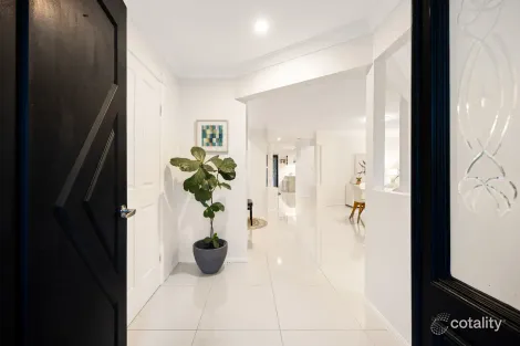 Property photo of 24 Booloumba Crescent Forest Lake QLD 4078