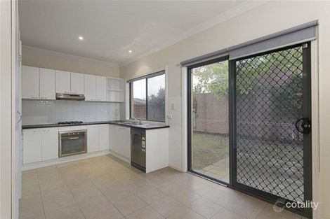 Property photo of 2/51 Wattle Grove Mulgrave VIC 3170