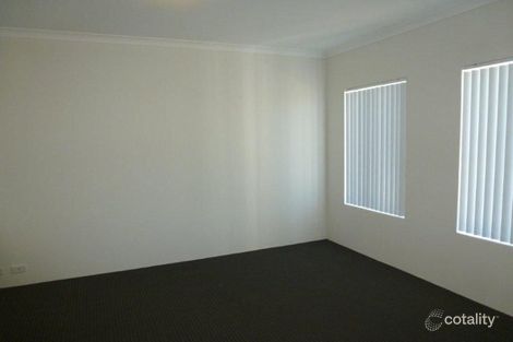 Property photo of 19 Kilrush Turn Ridgewood WA 6030