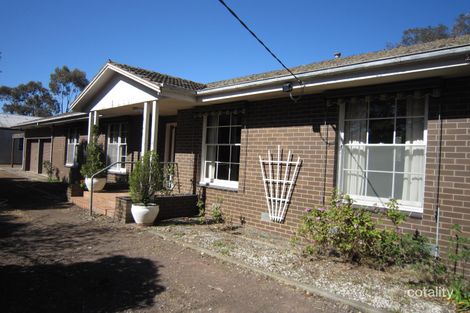 Property photo of 10 Ross Road Batesford VIC 3213