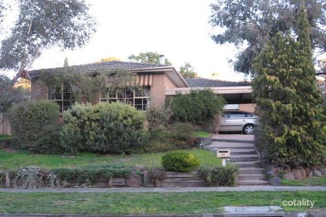 Property photo of 28 Long Valley Way Doncaster East VIC 3109