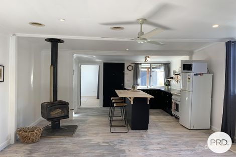 Property photo of 34 Kurrajong Street Captains Flat NSW 2623