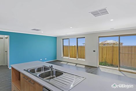 Property photo of 3 Teneriffe Street Cranbourne North VIC 3977