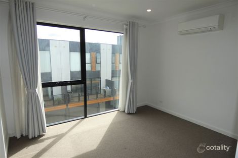 Property photo of 11 Quinn Road Port Melbourne VIC 3207