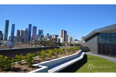 Property photo of 214/121 Rosslyn Street West Melbourne VIC 3003