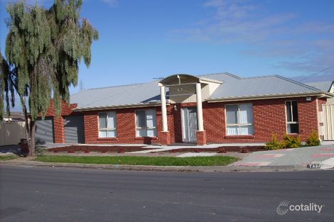 11 Tabard St, Hampstead Gardens, SA 5086