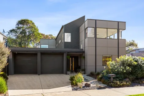 Property photo of 7 Links Drive Torquay VIC 3228
