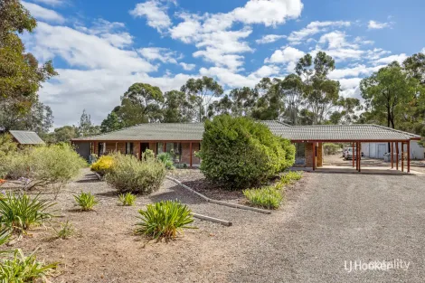 13 Wirramulla Rd, Lewiston, SA 5501