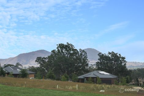 Property photo of 2 Elm Place Mansfield VIC 3722