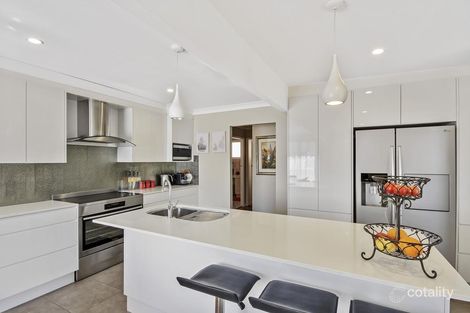 Property photo of 63 Cunningham Road Killarney Vale NSW 2261