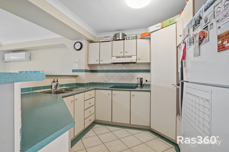 Property photo of 6/18 Discovery Drive Helensvale QLD 4212