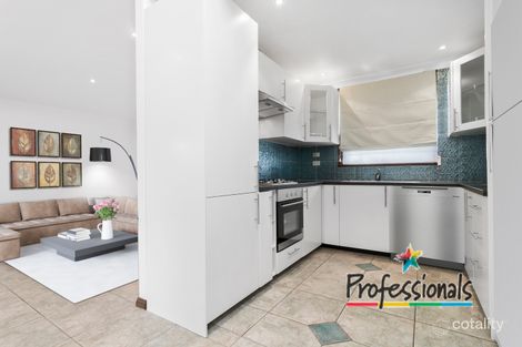 Property photo of 5 Keller Place Casula NSW 2170