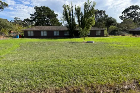 39 Collison Rd, Cranbourne East, VIC 3977