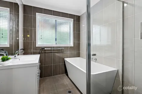 Property photo of 3 Ascot Place Wilberforce NSW 2756