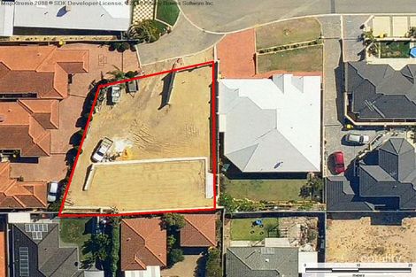 28 Gumina Pl, Lake Coogee, WA 6166