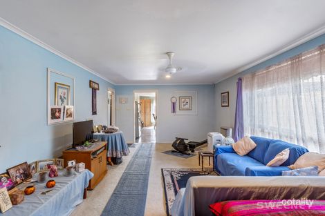 Property photo of 5 Fell Court Altona Meadows VIC 3028