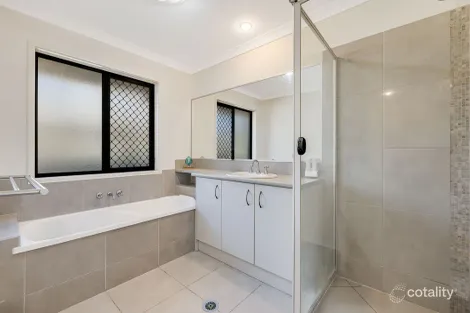 Property photo of 26 Riveroak Way Sippy Downs QLD 4556