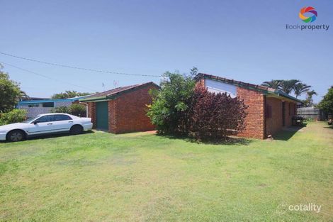 Property photo of 31 Nicklin Way Buddina QLD 4575