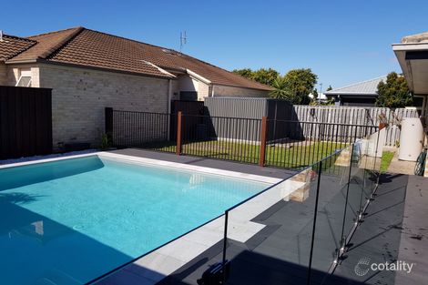 Property photo of 8 Macleay Crescent Pacific Paradise QLD 4564