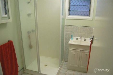 Property photo of 2/50 Bergin Road Cranbrook QLD 4814