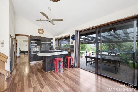 Property photo of 13 Tania Drive Point Clare NSW 2250