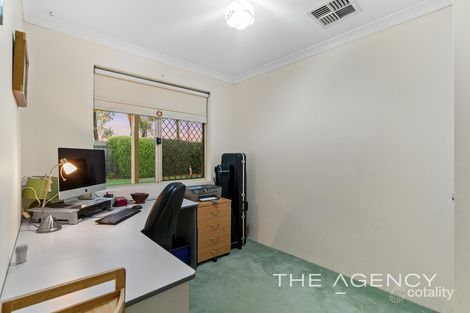 Property photo of 17 Beaufortia Crescent Ellenbrook WA 6069