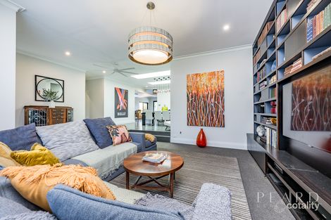 Property photo of 4 Bluewater Rise Mullaloo WA 6027