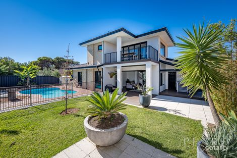 Property photo of 4 Bluewater Rise Mullaloo WA 6027