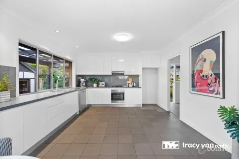 Property photo of 18 Grandview Parade Epping NSW 2121