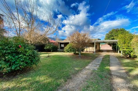 14 Martley St, Porepunkah, VIC 3740