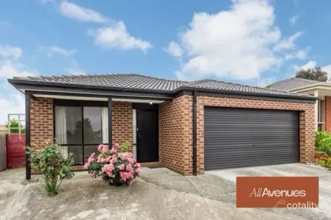 18 Tekarra Dr, Hampton Park, VIC 3976