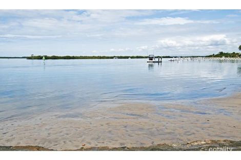 Property photo of 32 Hibiscus Street Steiglitz QLD 4207