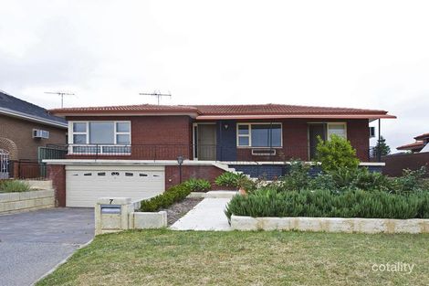 7 Blackwood Ave, Hamilton Hill, WA 6163