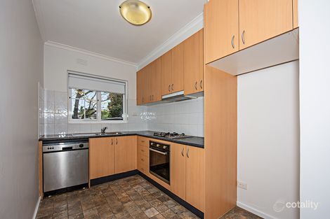 Property photo of 1/125 Kambrook Road Caulfield North VIC 3161