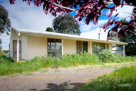 135 Pierce Rd, New Gisborne, VIC 3438