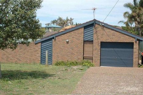Property photo of 28 Campbell Avenue Anna Bay NSW 2316
