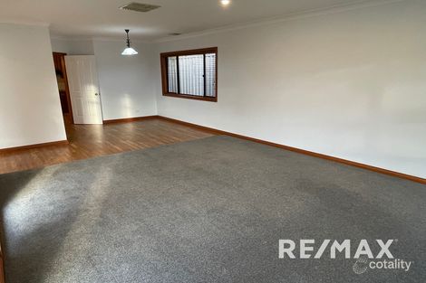 Property photo of 13 Hudson Drive Lloyd NSW 2650