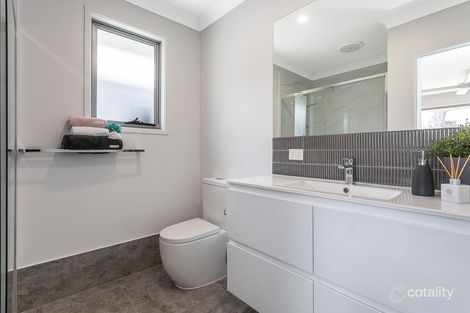 Property photo of 5 Pine Valley Drive Joyner QLD 4500