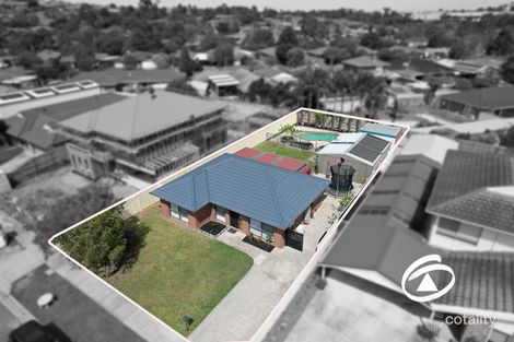 Property photo of 16 Greenacre Crescent Narre Warren VIC 3805